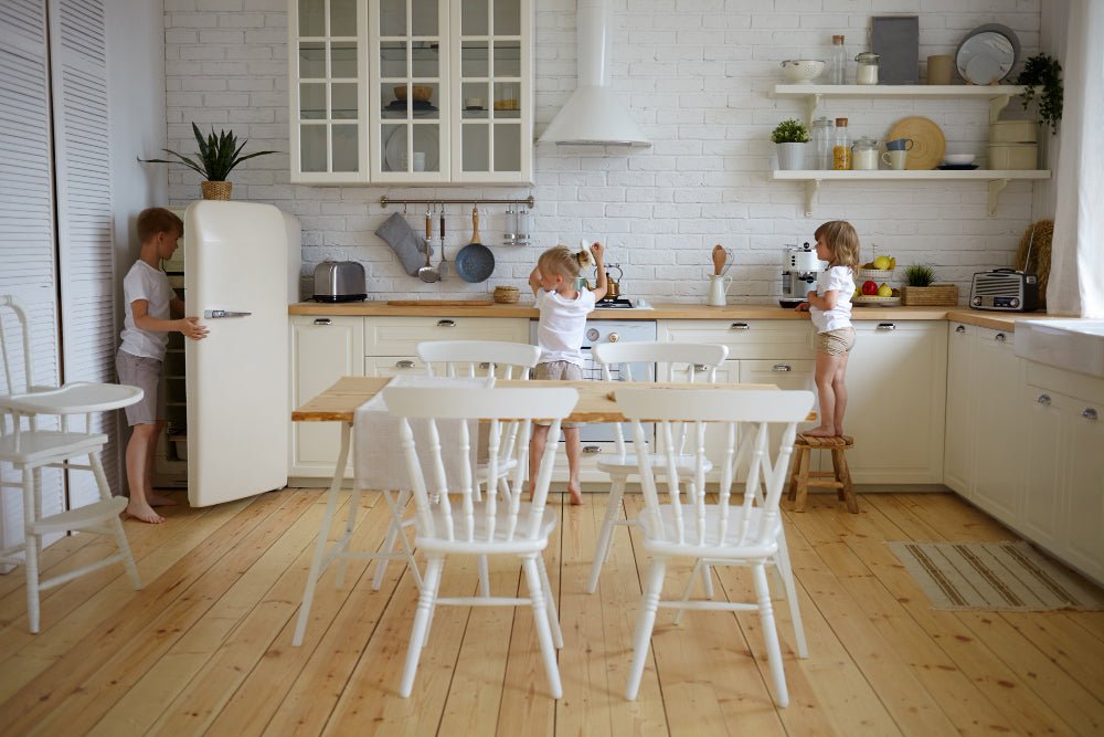 Modern Kitchen Design in Traditional Home - Aksesuar Design