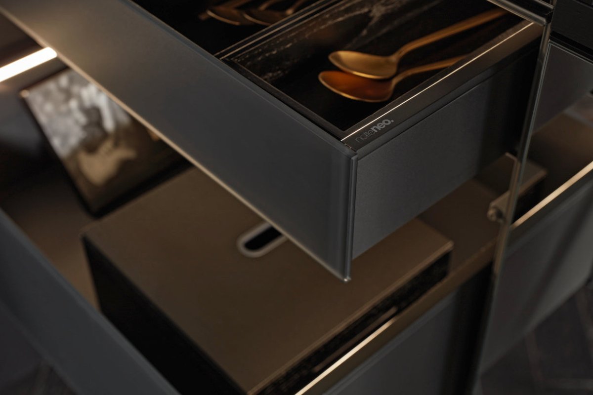Neo MIRROR - Tinted mirror / Plus - Black soft mat - aksesuardesign