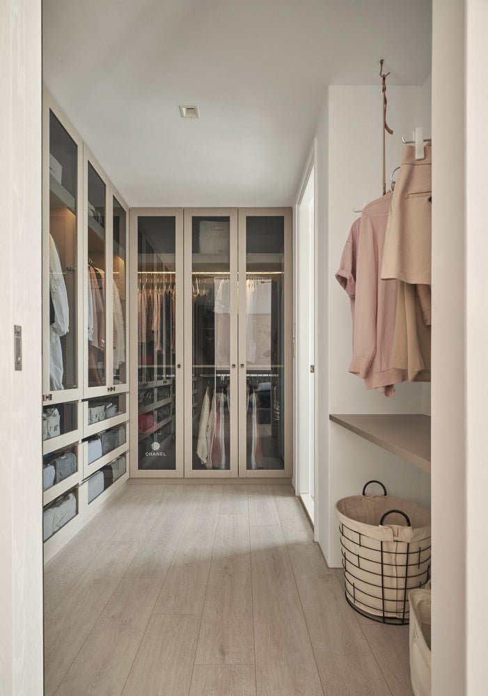 Modern Minimalist Closet - Aksesuar Design