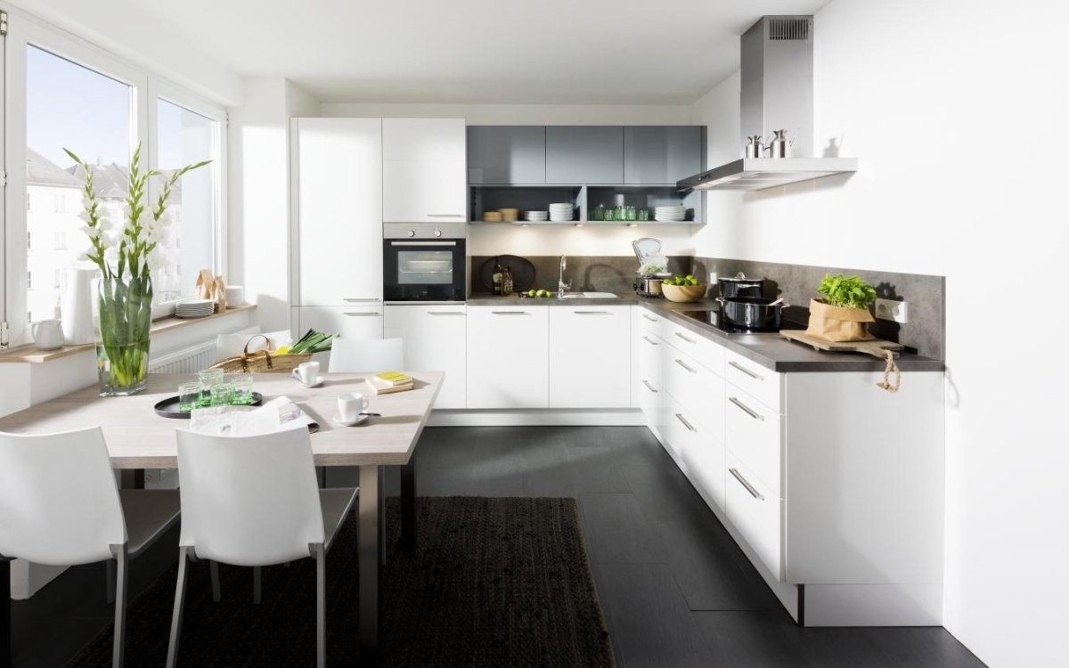 A beautifully coordinated kitchenette