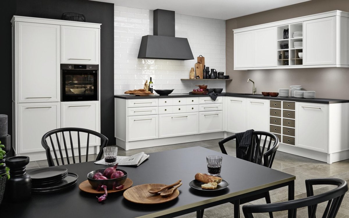 A country - style kitchen with a metropolitan feel