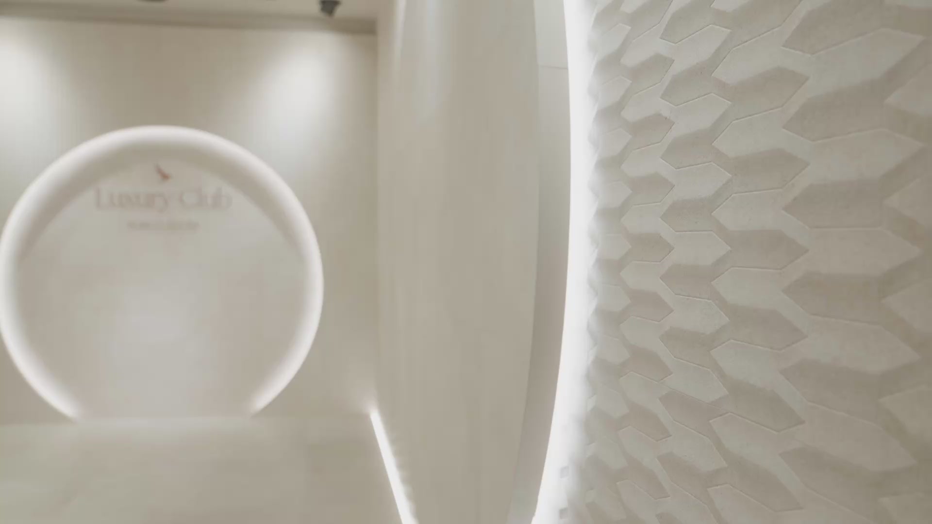 Load video: Tile | Bath | Kitchen | PORCELANOSA