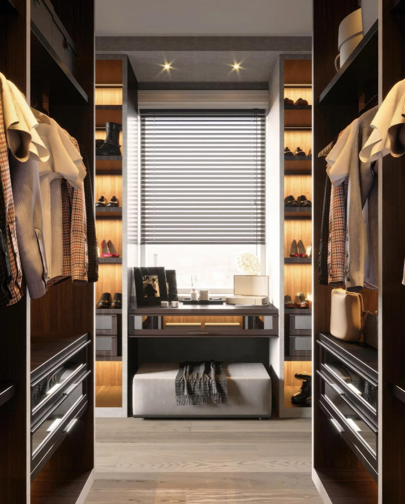 Modern Minimalist Closet